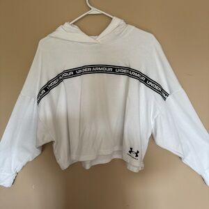 Under Armour White Sweatshirt Lightweight Performance Fabric